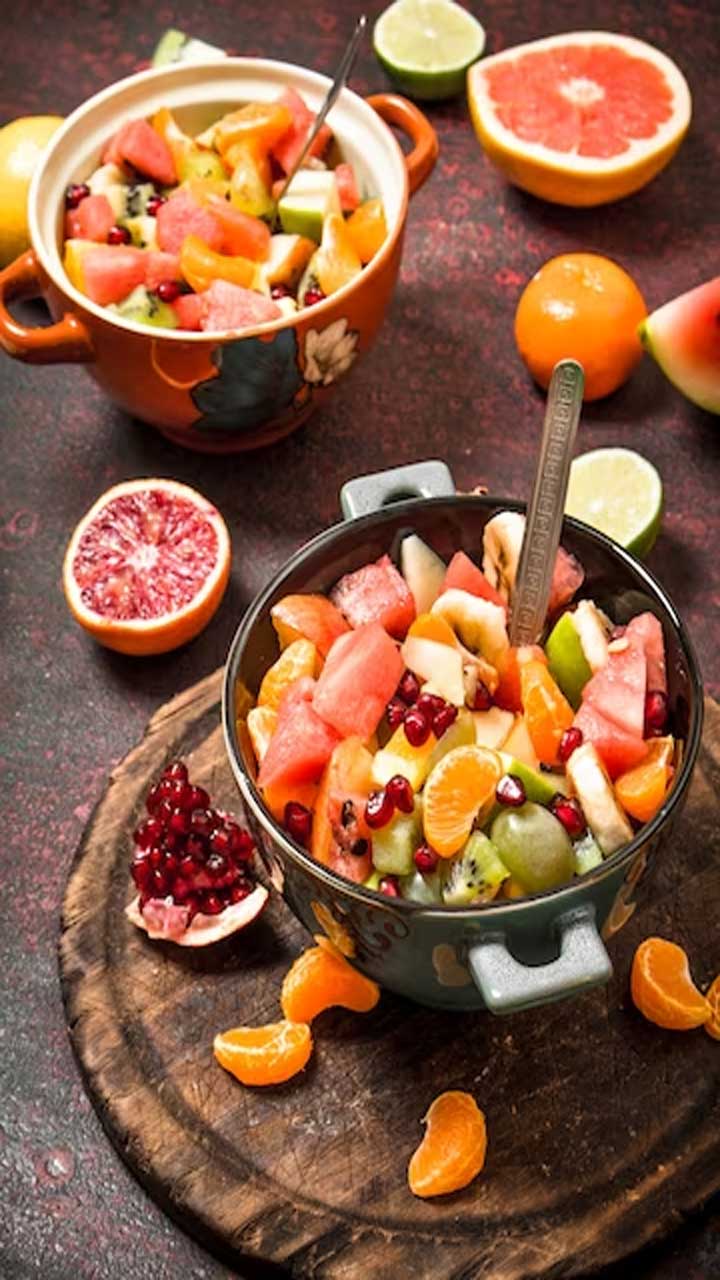 Winter Nutrition: Top 11 Superfoods to Eat for Seasonal Wellness